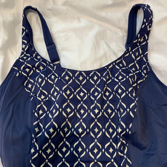 Amoena Women's Asian Garden Full Bodice One Piece Swimsuit Size 16C Pocketed - Picture 2 of 6